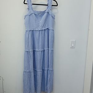 Gal meets glam Cassidy